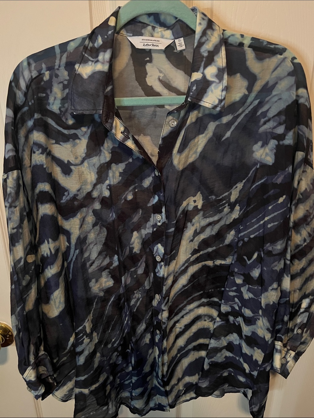 & Other Stories Navy and Cream Swirl Button-Down Shirt
